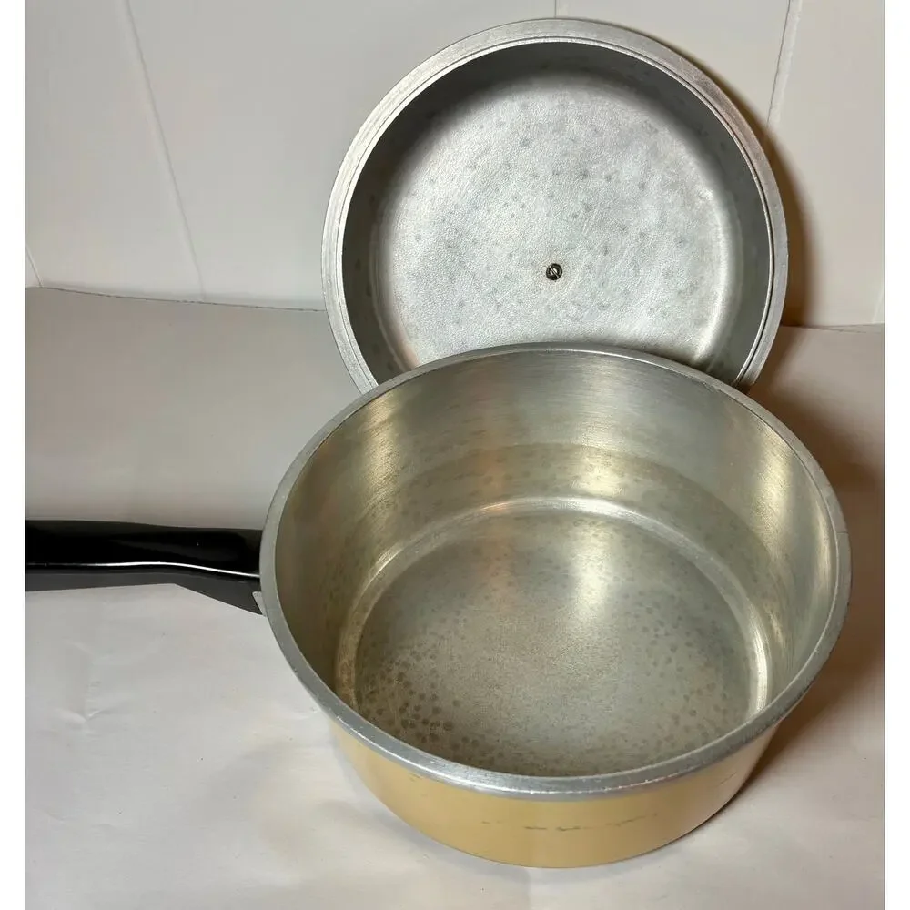 Vintage Aluminum Sears “Club” Harvest Gold 3 QT Pot w/ Lid